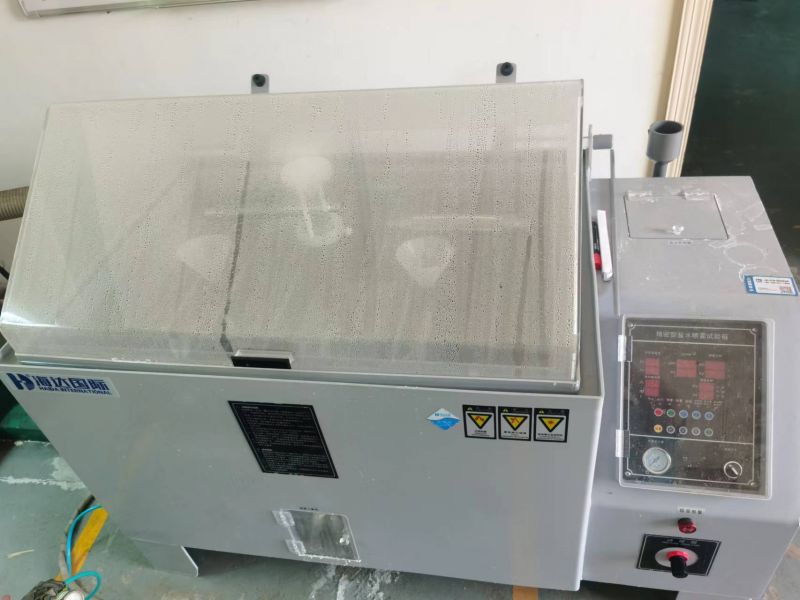 Precision saline spray test chamber